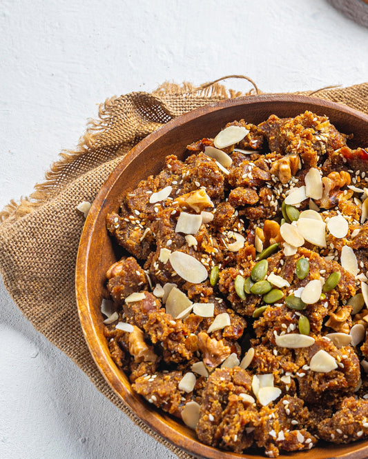 بثيثة الوالدة بالدهنة الخنينة والمكسرات